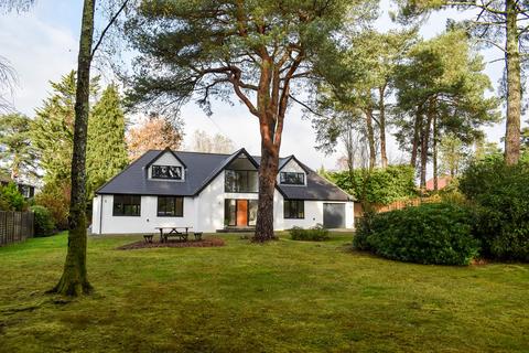 5 bedroom detached house for sale - Ashley Drive South, Ashley Heath, Ringwood, BH24
