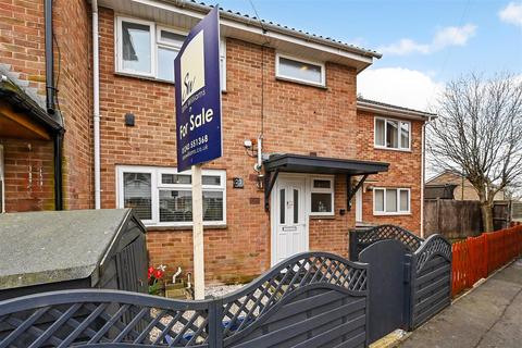 3 bedroom terraced house for sale - Giles Close, Yapton