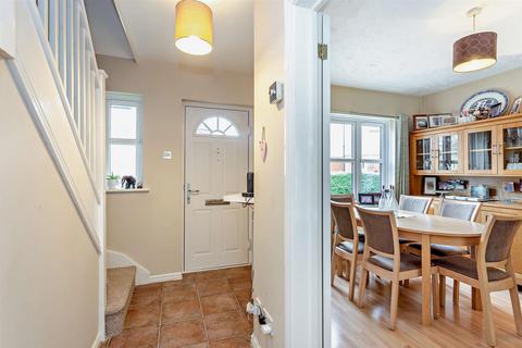107 Bramble Tye, Laindon, Basildon, SS15 5GR