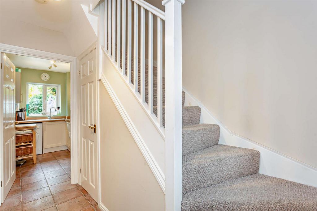 8577848-interior03-800.jpg