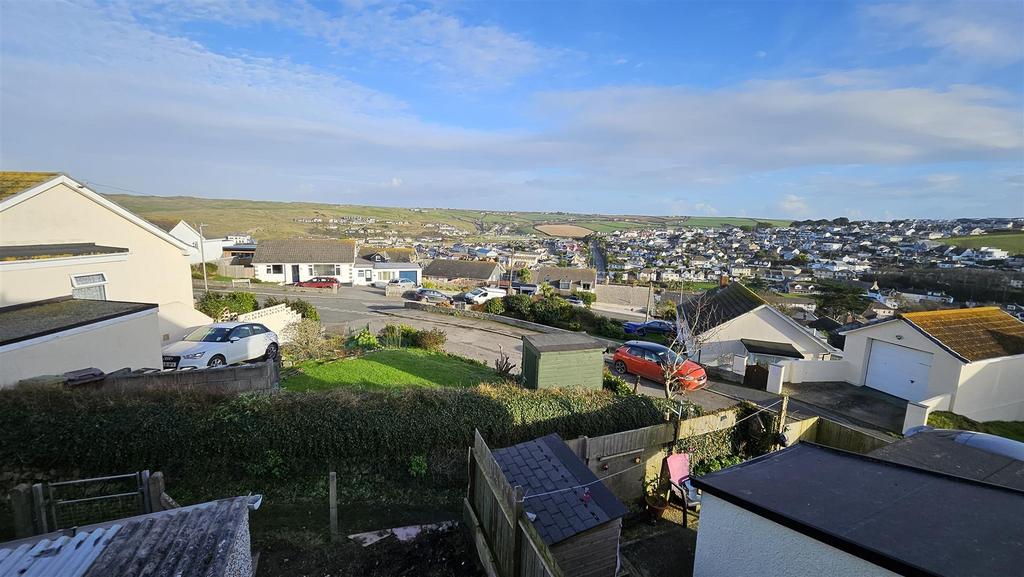 Tregundy Road, Perranporth 3 bed house £235,000