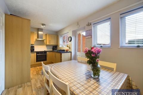 3 bedroom end of terrace house for sale - St. Quintin Park, Brandesburton, Driffield