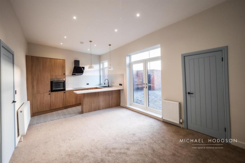 Kitchen / Living Room