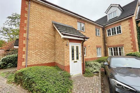 2 bedroom maisonette to rent - The Wickets, Luton