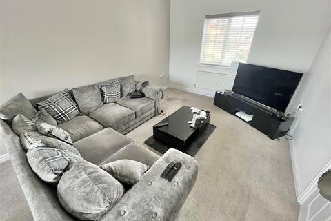 2 bedroom maisonette to rent - The Wickets, Luton