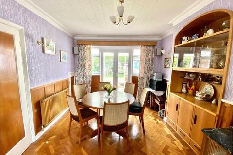 4 bedroom detached house for sale, Jones Road, Goffs Oak, Waltham Cross