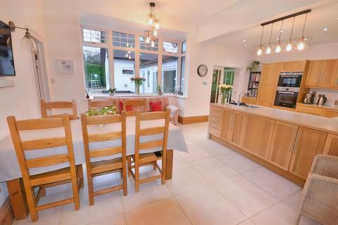 3 Albert Road, Stoke-on-trent, ST4 8HE