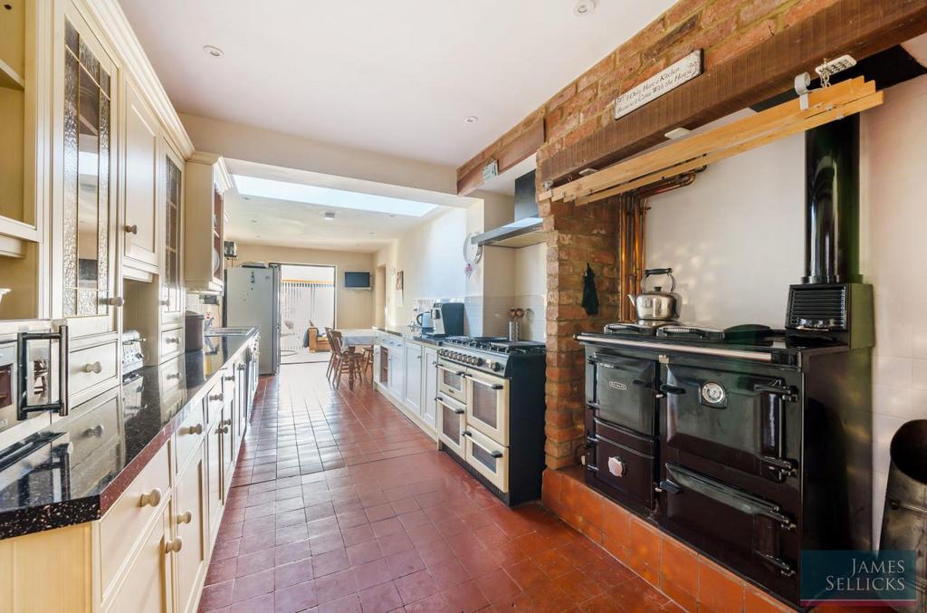 Breakfast Kitchen