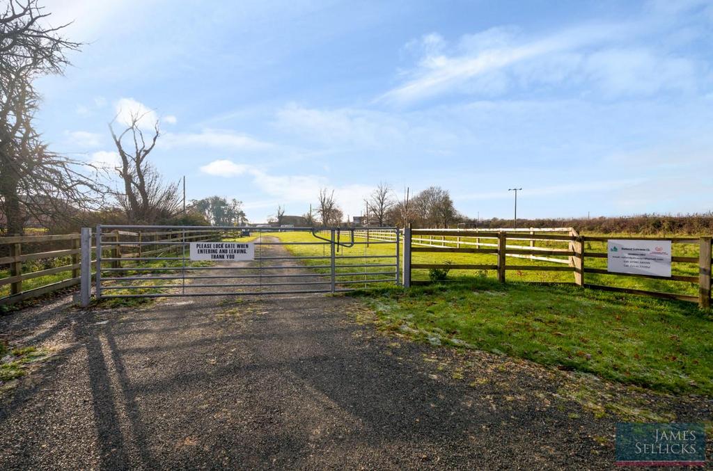 Entrance to campsite