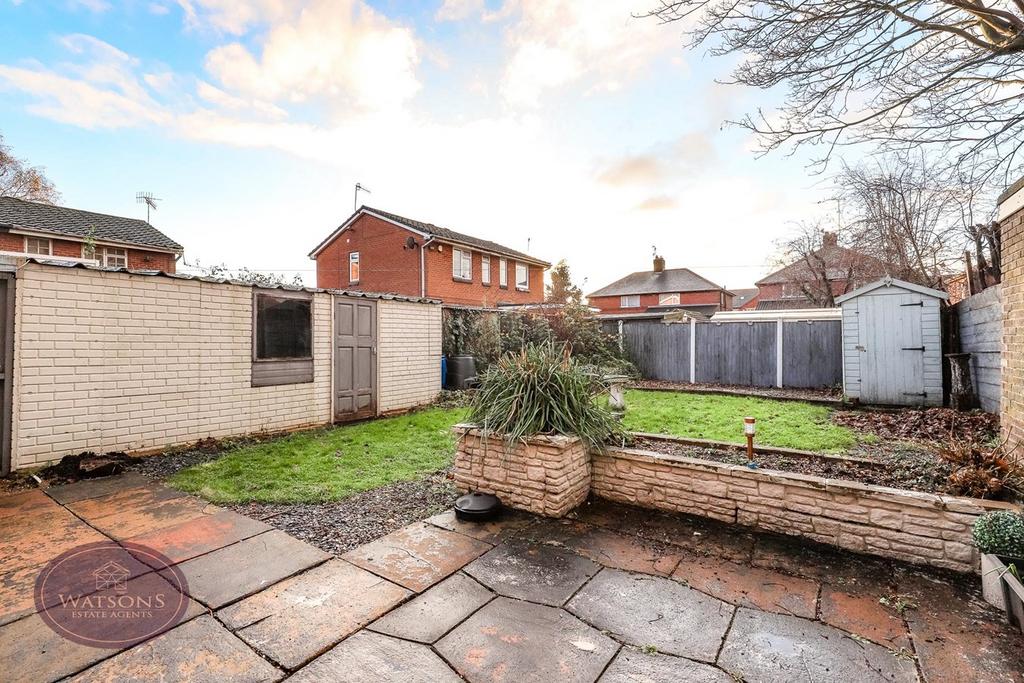 Shelton Avenue, Hucknall, Nottingham, NG15 3 bed detached house for