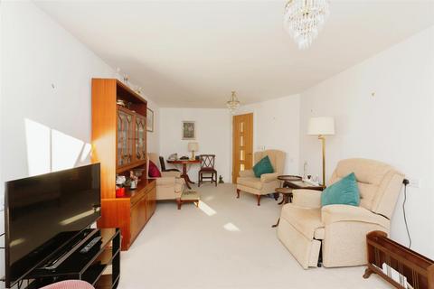 1 bedroom apartment for sale - Elizabeth House, St. Giles Mews, Stony Stratford, Milton Keynes, MK11 1HT
