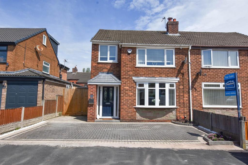 Hanover Road, Hindley, Wigan, WN2 3BT 3 bed semidetached house for sale £225,000