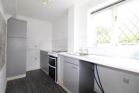 2 bedroom maisonette for sale, Foxdale Drive, Brierley Hill