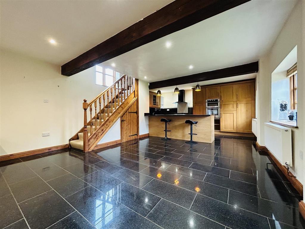 The Annexe, Hollies Lane, Pattingham 2 bed cottage to rent £1,295 pcm