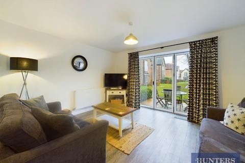 2 bedroom end of terrace house for sale, Trinity Way, The Bay, Filey