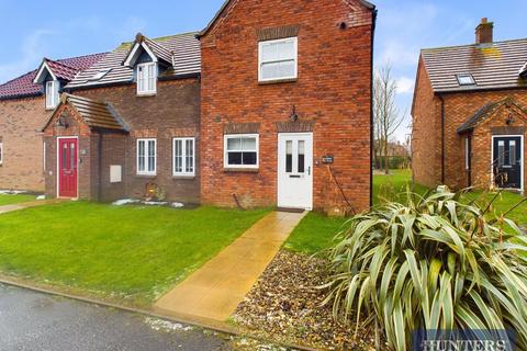 2 bedroom end of terrace house for sale, Trinity Way, The Bay, Filey