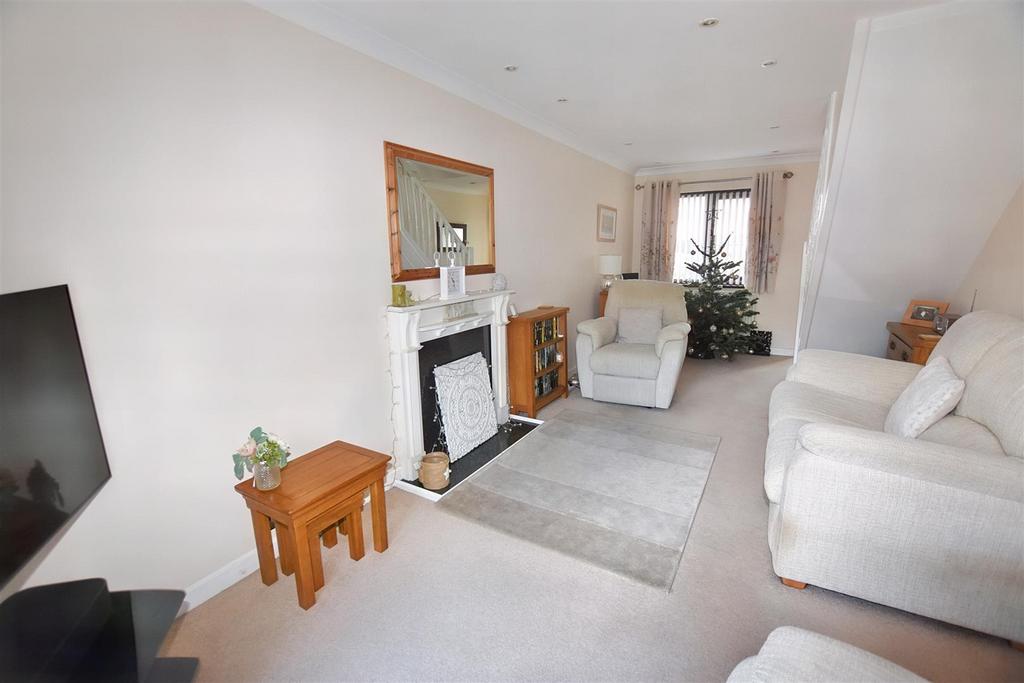 Sandy Lane, Redruth 3 bed end of terrace house for sale £310,000