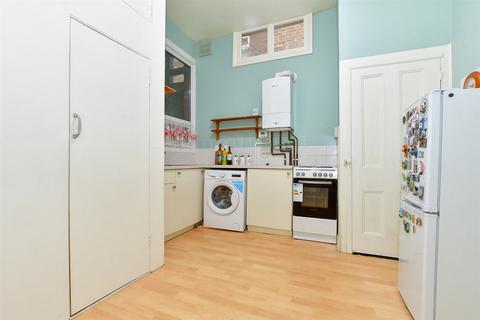 1 bedroom ground floor flat for sale, Lewis Crescent, Cliftonville, Margate, Kent