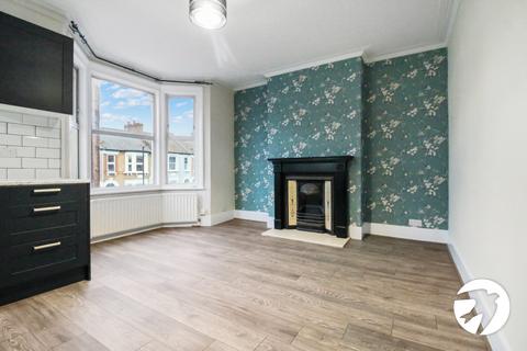 2 bedroom flat to rent, Honley Road, Catford, London, SE6