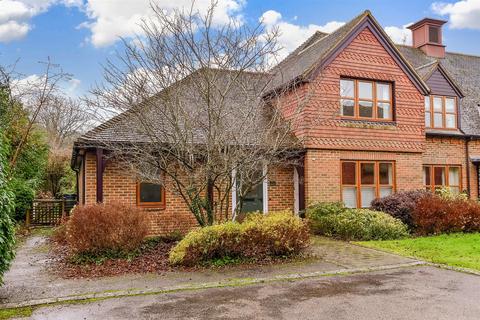 2 bedroom end of terrace house for sale - Eylesden Court, Bearsted, Maidstone, Kent