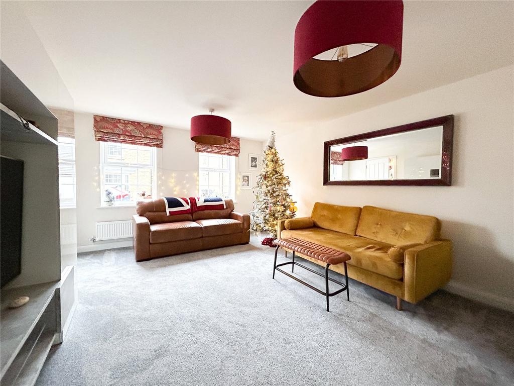 Knapp Close, Westbury 4 bed detached house for sale £500,000