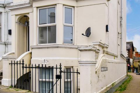 1 bedroom ground floor flat for sale, George Street, Ryde, Isle of Wight