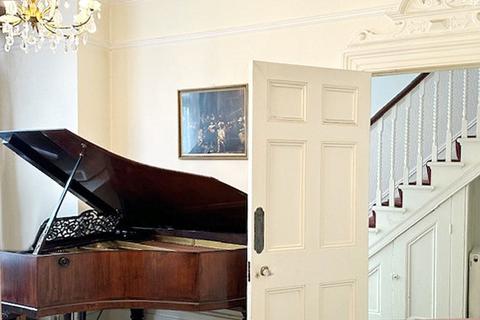 4 bedroom detached house for sale - Halesworth Road, Lewisham, London, SE13