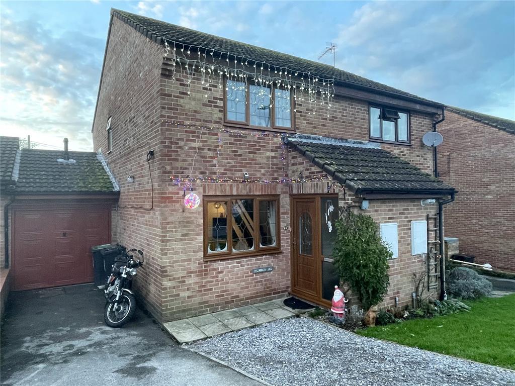 Journeys End, Bridport, Dorset, DT6 2 bed semidetached house for sale