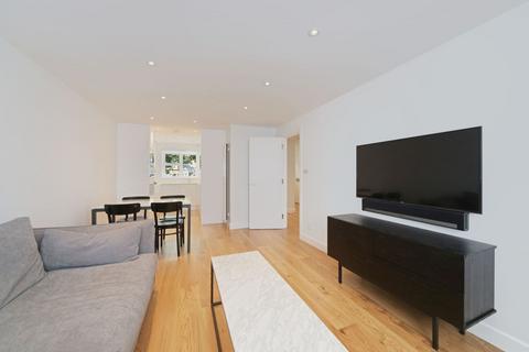 1 bedroom flat to rent, Maynard Close, Fulham