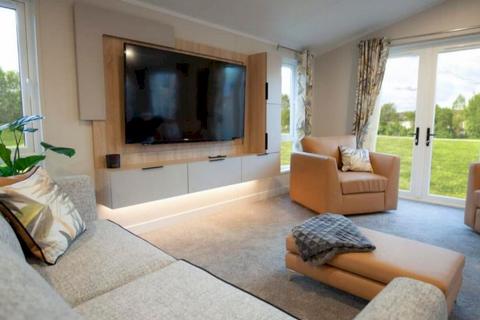 2 bedroom lodge for sale, 22 Elm Tree, Wortwell IP20