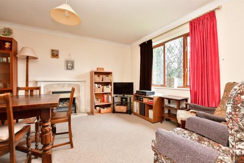 1 bedroom flat for sale, Monks Walk, Reigate, Surrey