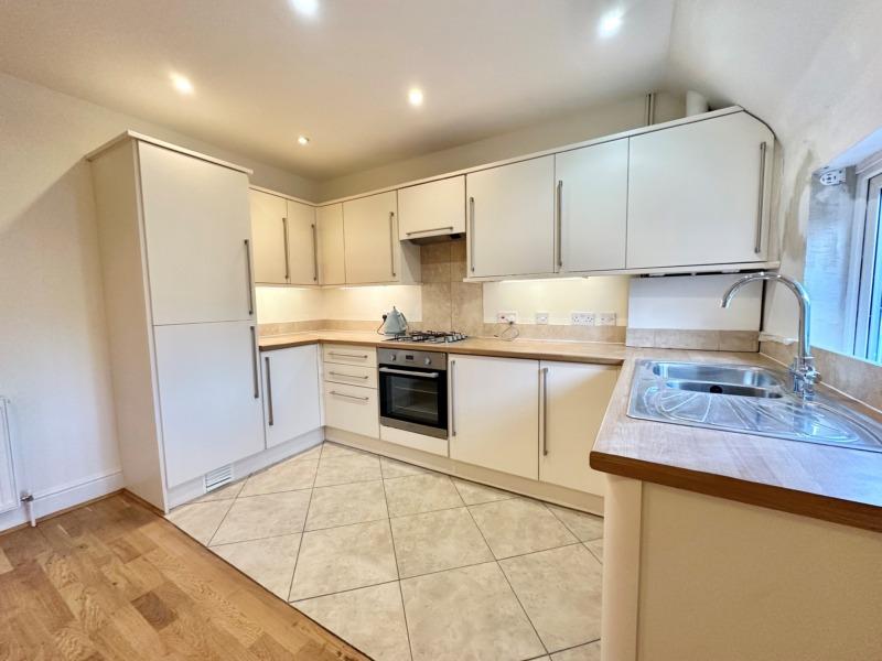 Flat 1 The Bakery 14 Sheep Street Shipston in Stour CV36 4AF 2 bed