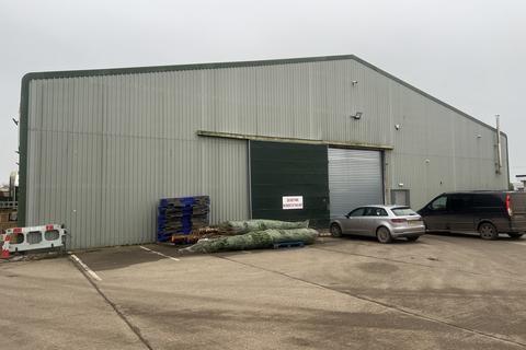 Distribution warehouse to rent, Oak Lane, Littleport, Ely