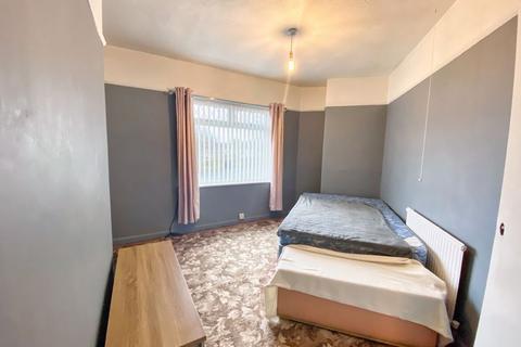35 Ash Grove, Neath, SA11 3ST
