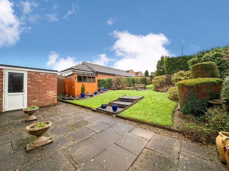 Kenley Avenue, Endon, Staffordshire Moorlands, ST9 3 bed detached house