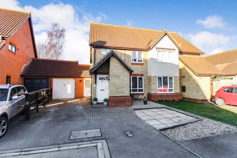 Partridge Piece, Sandy SG19 3 bed semidetached house for sale £375,000