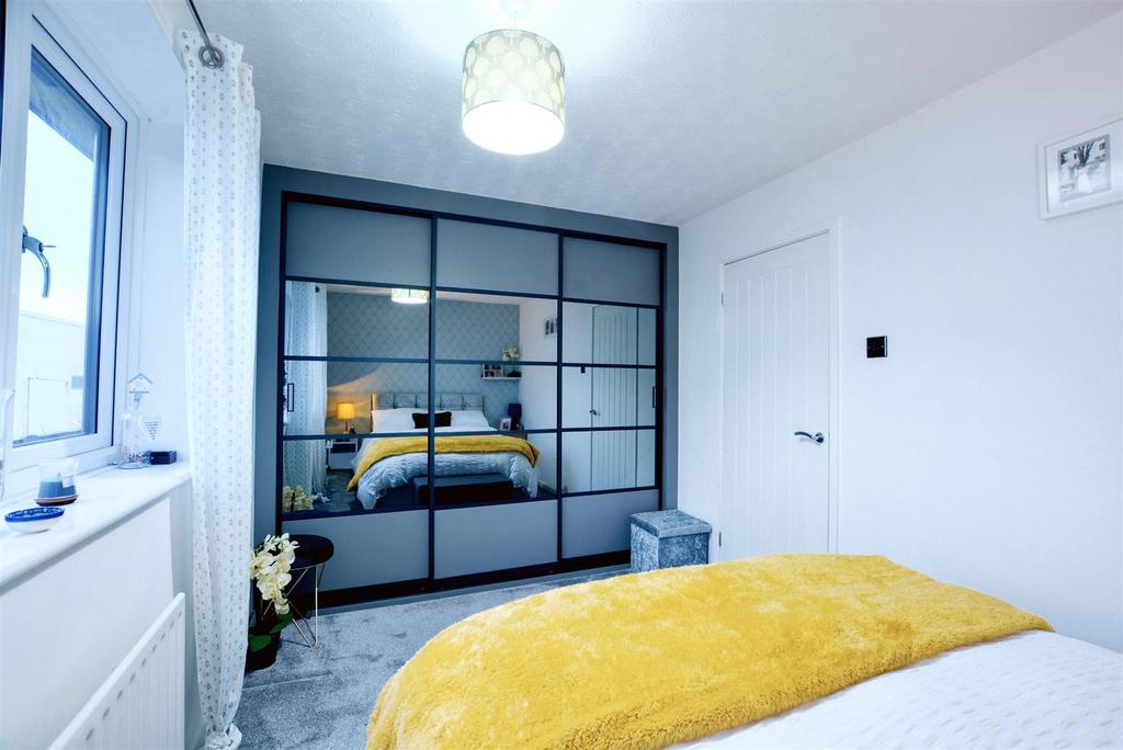 Bedroom 1 2.jpeg