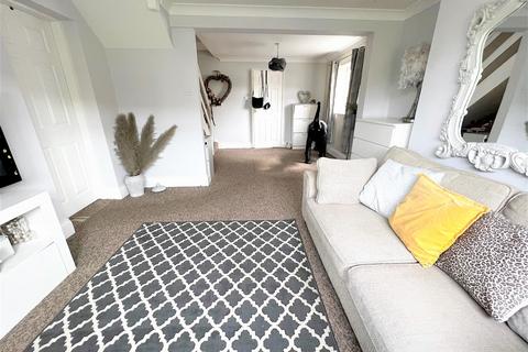 3 bedroom semi-detached house for sale, North End Road, Tetney, Grimsby, N.E. Lincs, DN36 5NA