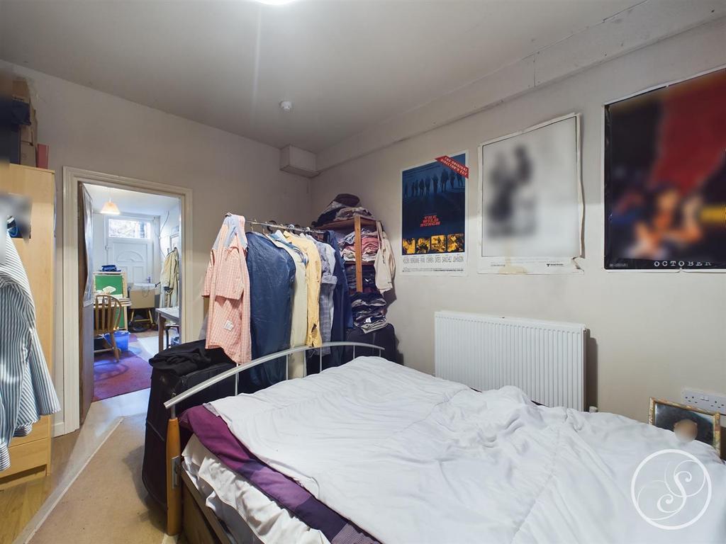 Meanwood Road, Leeds 4 bed terraced house for sale £295,000