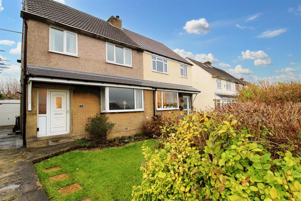 Moorside Road, Kirkheaton, Huddersfield, HD5 0LX 3 bed semidetached