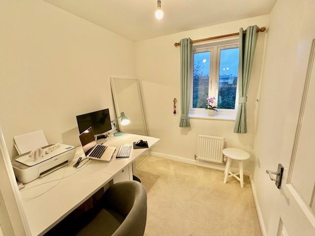 Bedroom 4.jpg