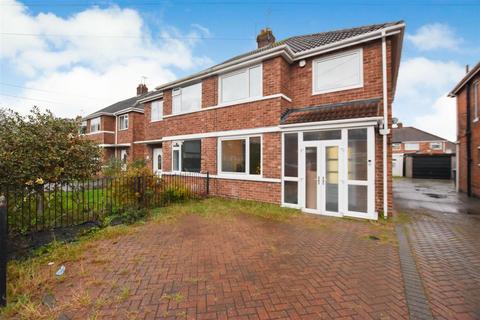 3 bedroom semi-detached house for sale - Rokeby Park, Hull