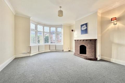 19 Elmhurst Drive, Ipswich, IP3 0PB