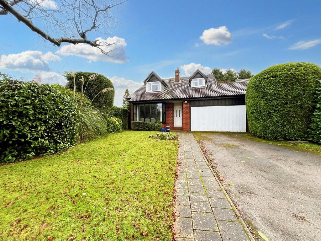 Bell Road, Walsall, WS5 3 bed detached bungalow for sale £485,000