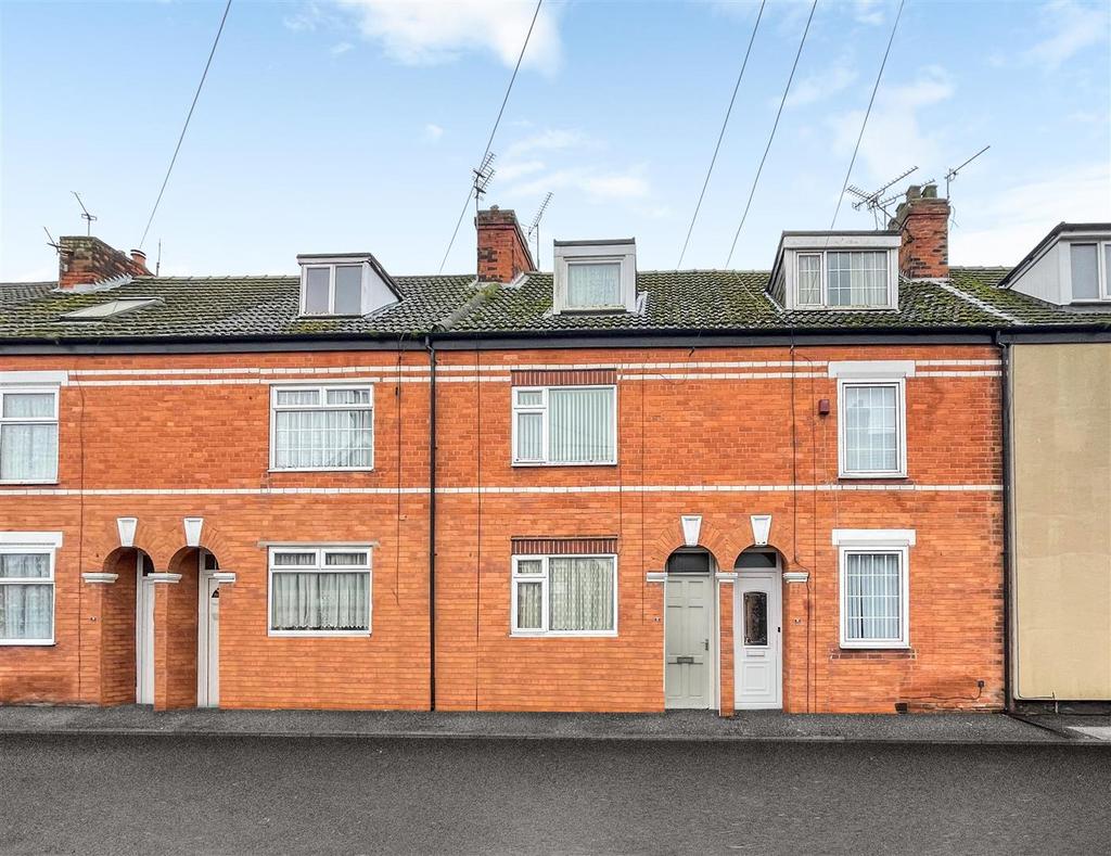 Percy Street, Goole 2 bed terraced house for sale £70,000