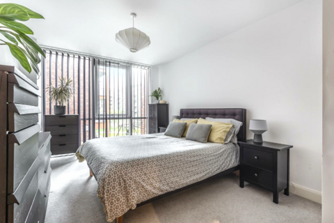 1 bedroom apartment for sale, at Hoey Court, 4 Barry Blandford Way, London E3