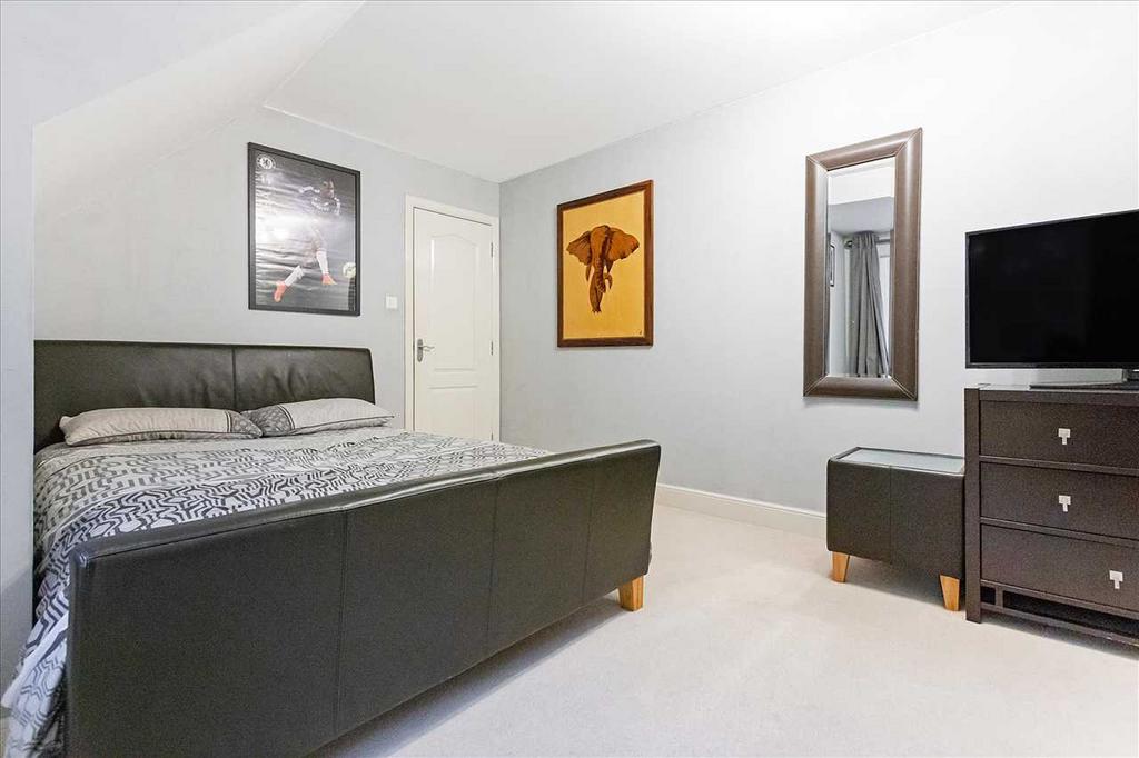 Bedroom Four (2)