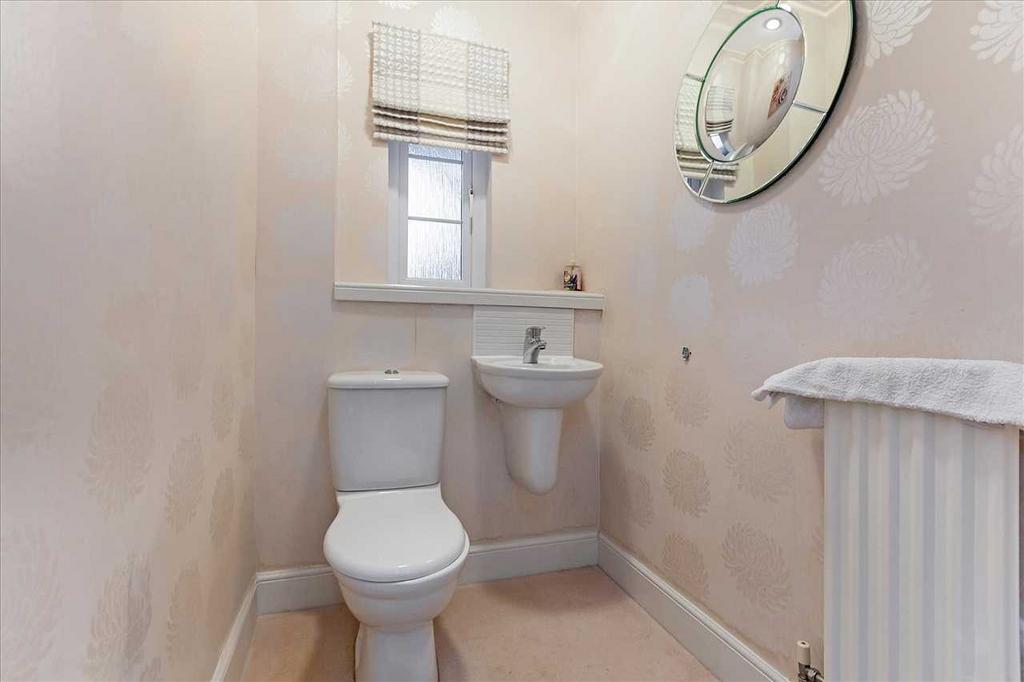 Lower Level WC