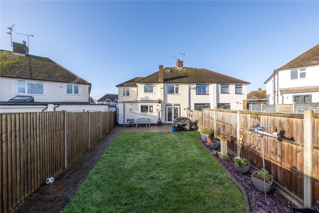 Swifts Green Road, Bedfordshire LU2 4 bed semidetached house £499,995