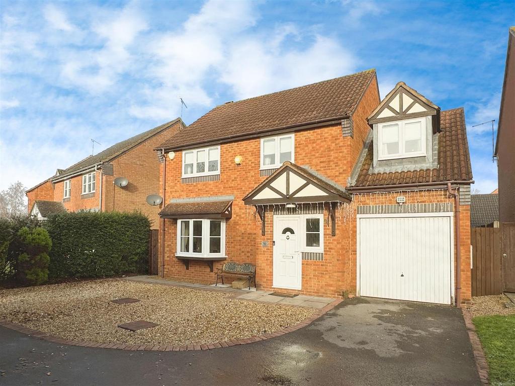 Coxs Orchard, Whitnash, Leamington Spa 5 bed detached house for sale